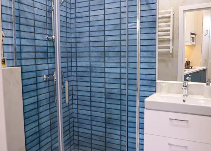 Modern Apartment, 3mins To Opera Apartman *