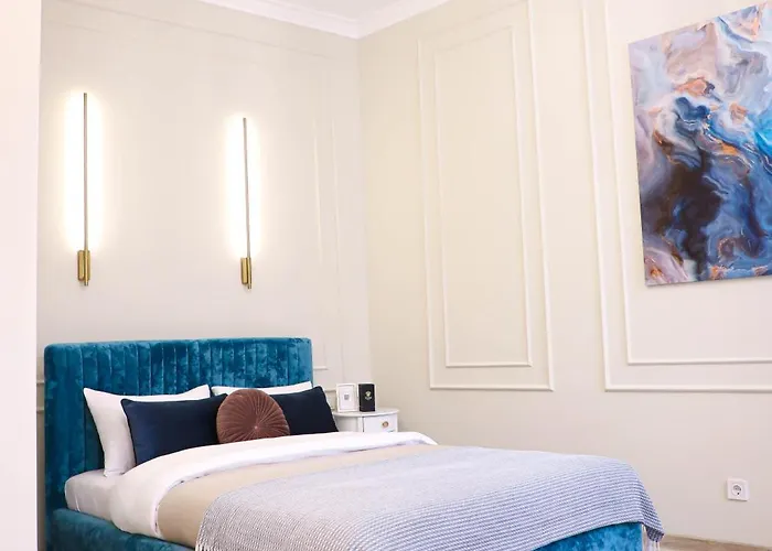 Modern Apartment, 3mins To Opera * Lviv